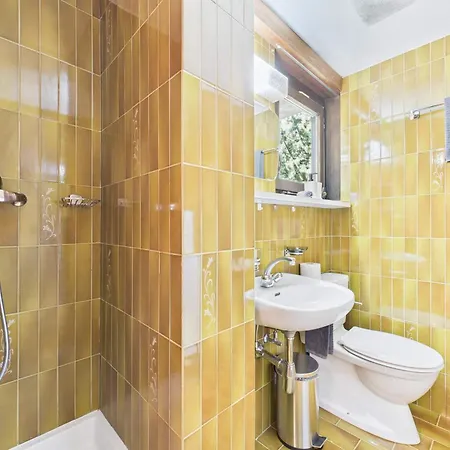 Cozy Single In The Heart Of 宾馆 *